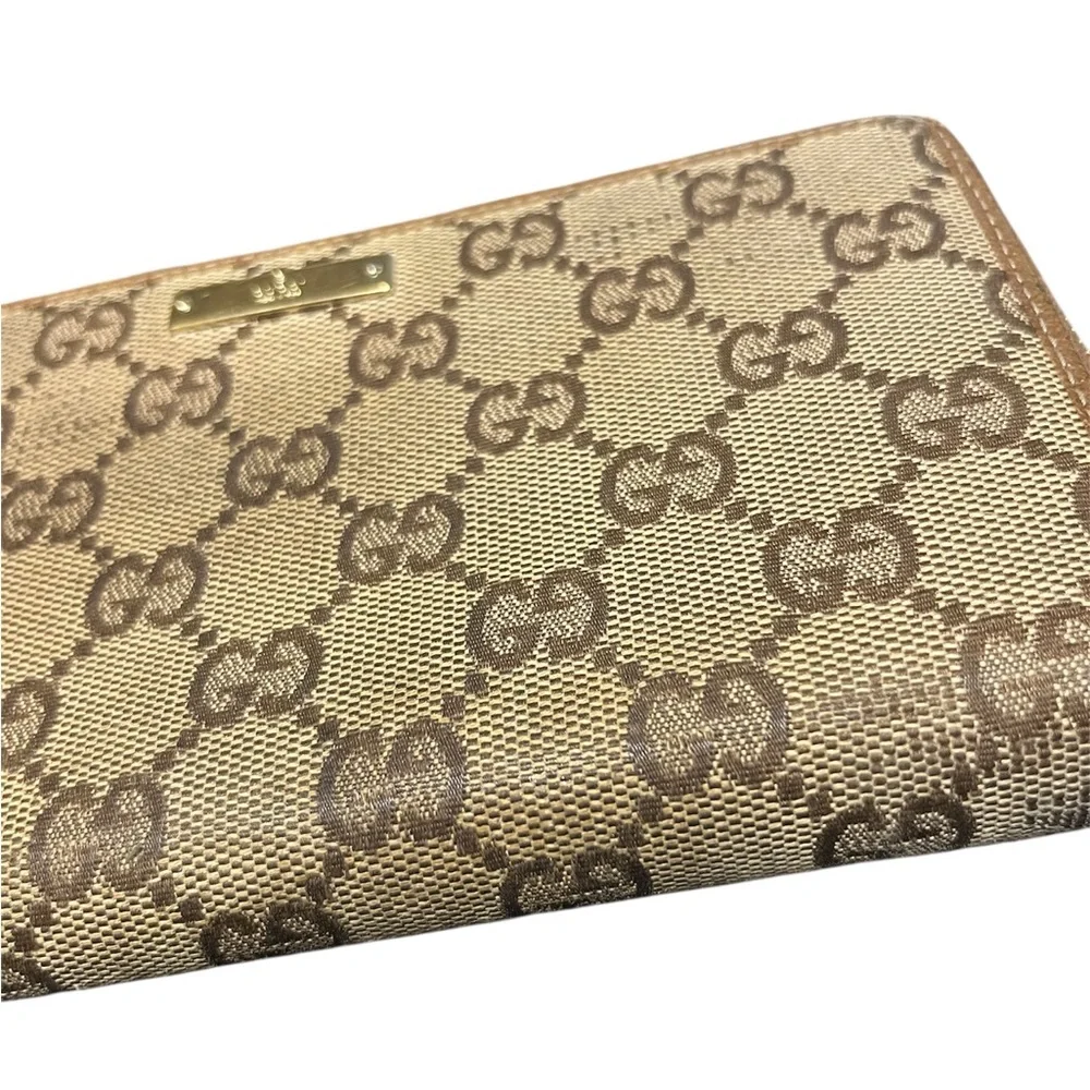 Authentic Gucci PROJECT Beige and Brown Monogram GG Zip Around Wallet - Picture 6 of 9